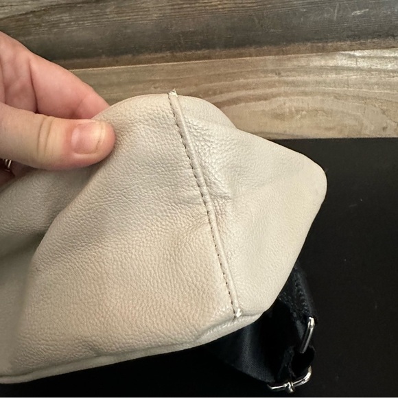 🆕 Betsey Johnson Hearts Backpack Quilted Small Bisque Beige NWT Other - Picture 5 of 8